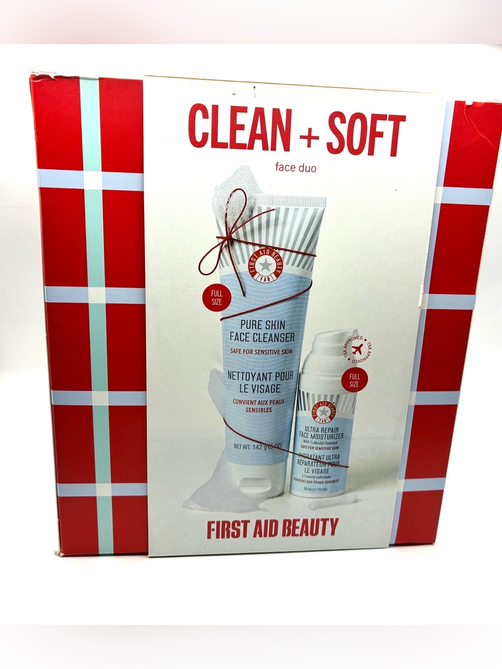 First Aid Beauty Face Duo-Cleanser & Moisturizer